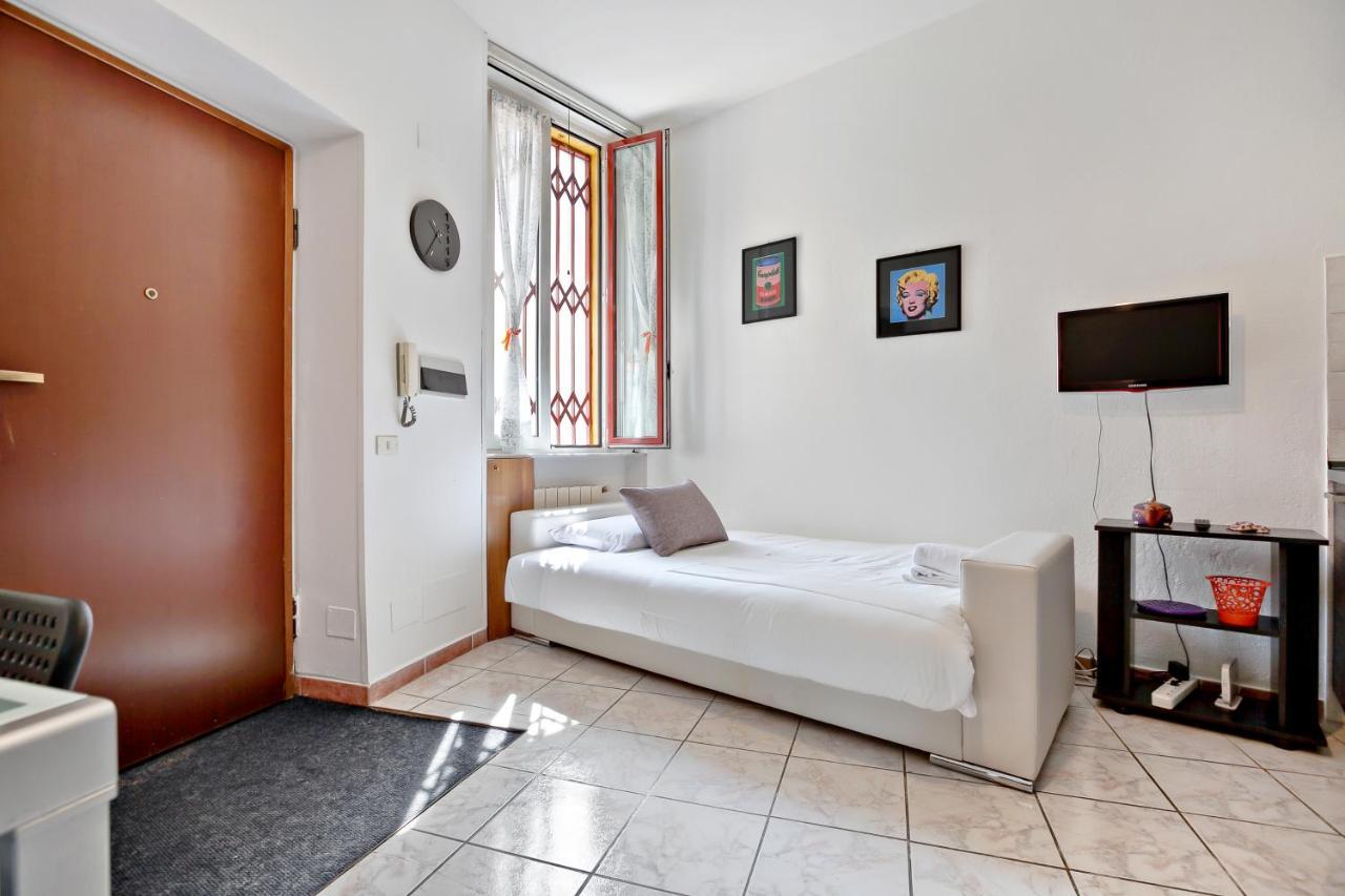 Cenisio Brilliant Flat Apartment Milan Luaran gambar